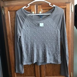 Super cute long sleeve crop